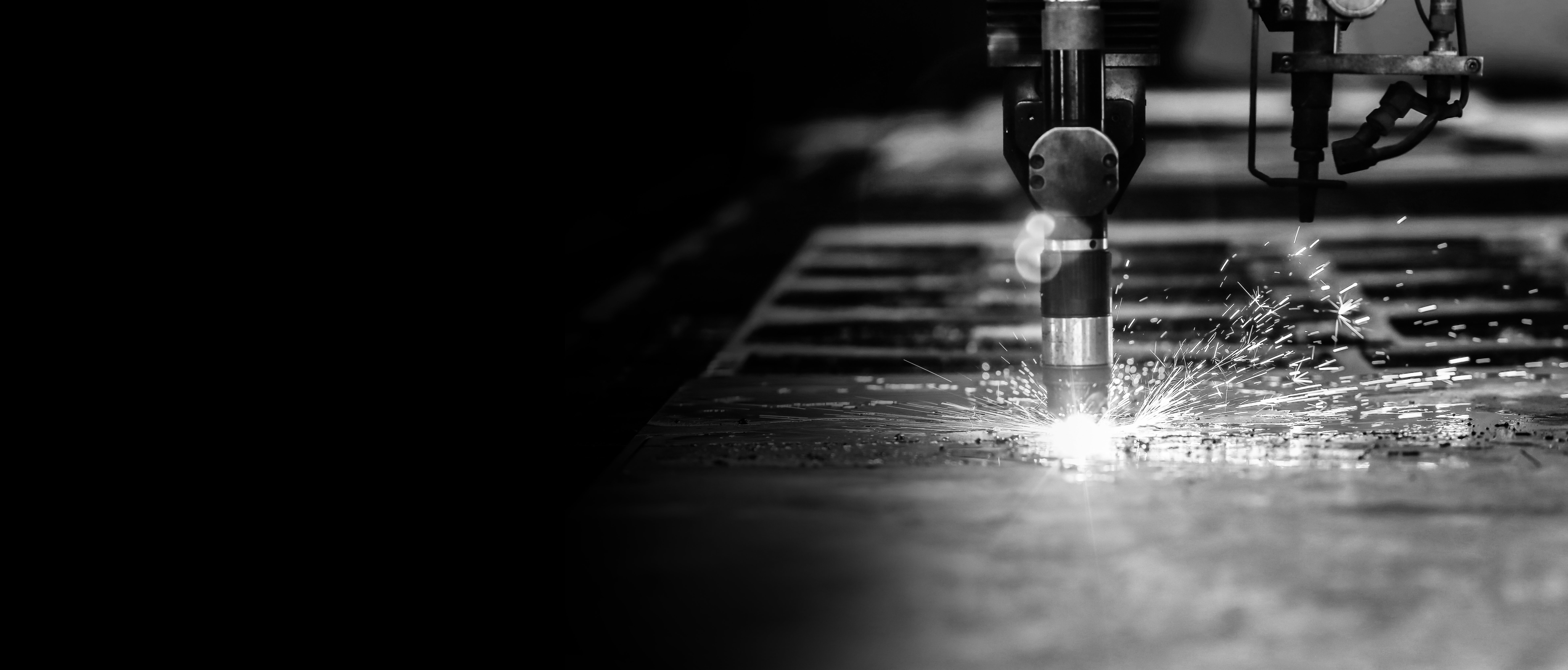 Choosing the Right Industrial Machinery for Metal Fabrication: A Guide for Manufacturers